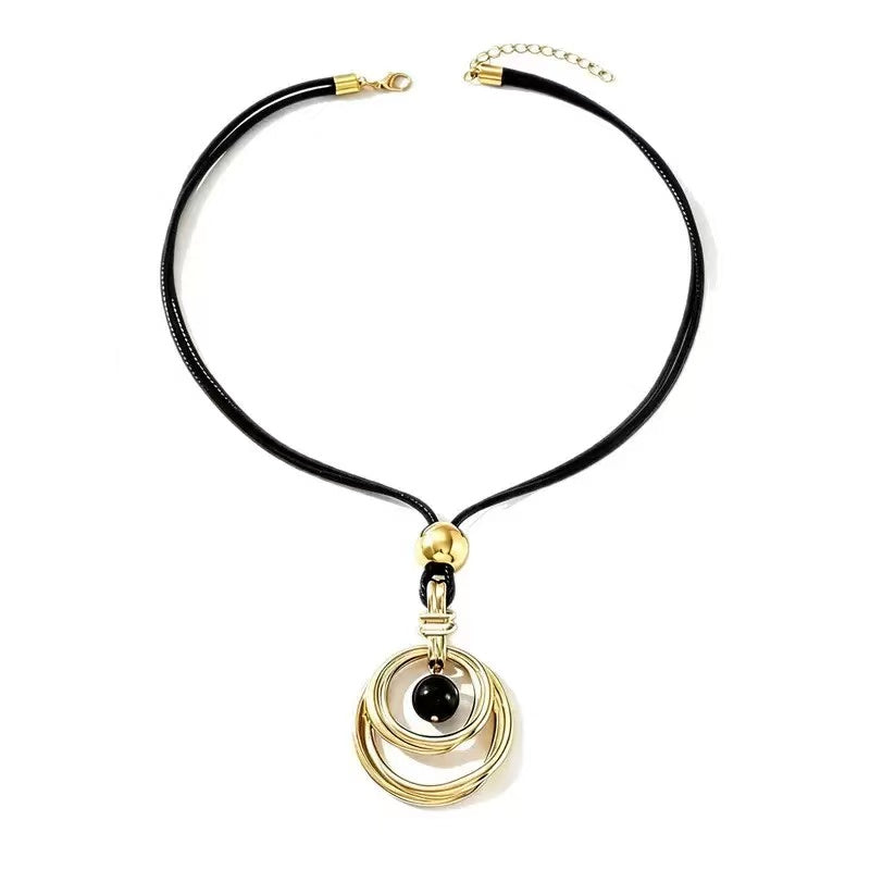 Retro Decorative Pendant Plated Alloy Necklace for Women