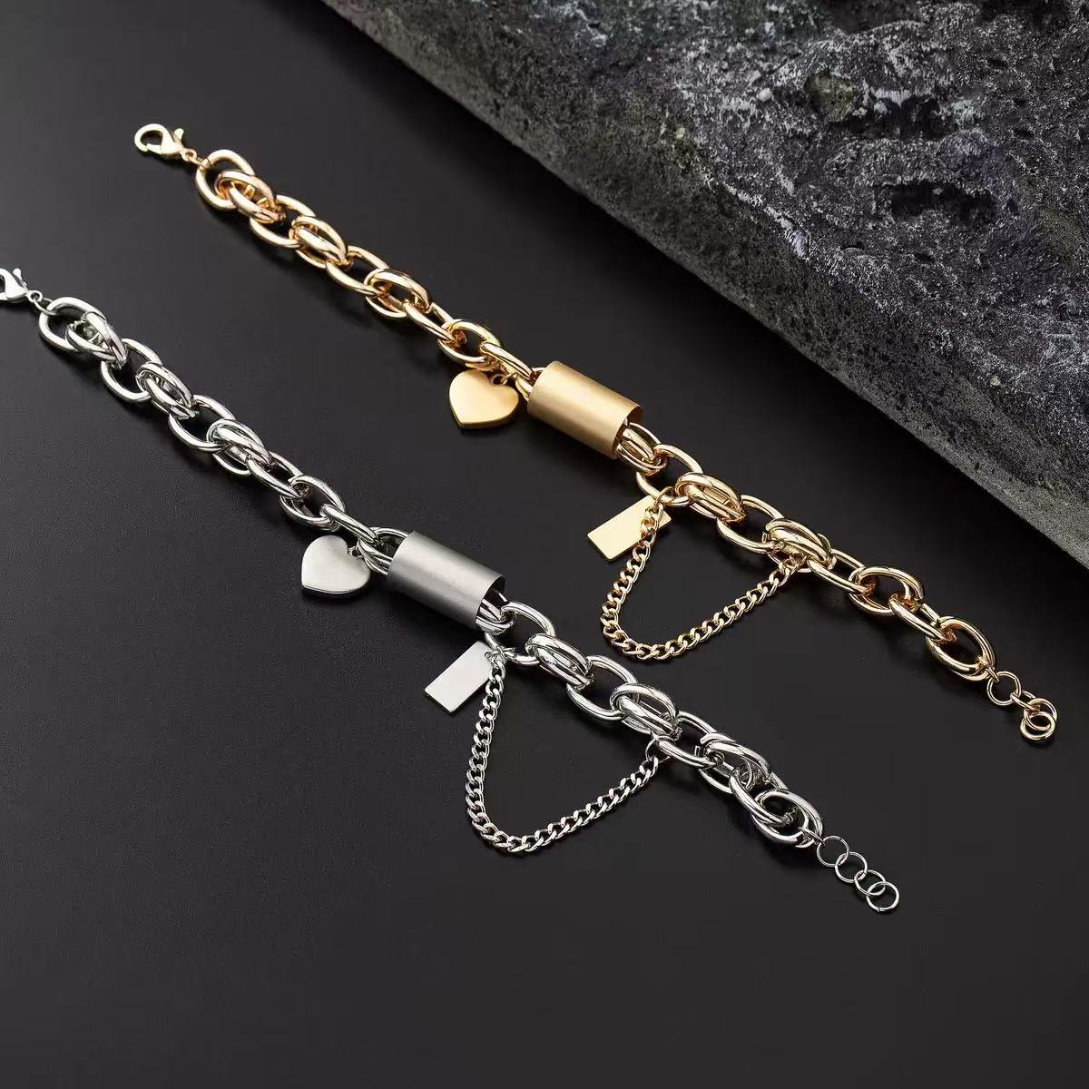 Heart Charm Plated Alloy Chain Bracelet for Women
